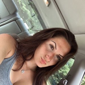 Meet your Posher, Jocelyn